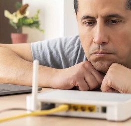We already know where to place the router, but at what height is it best to do it?