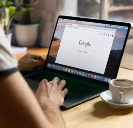 Google is testing a solution to help you avoid scams in its search results